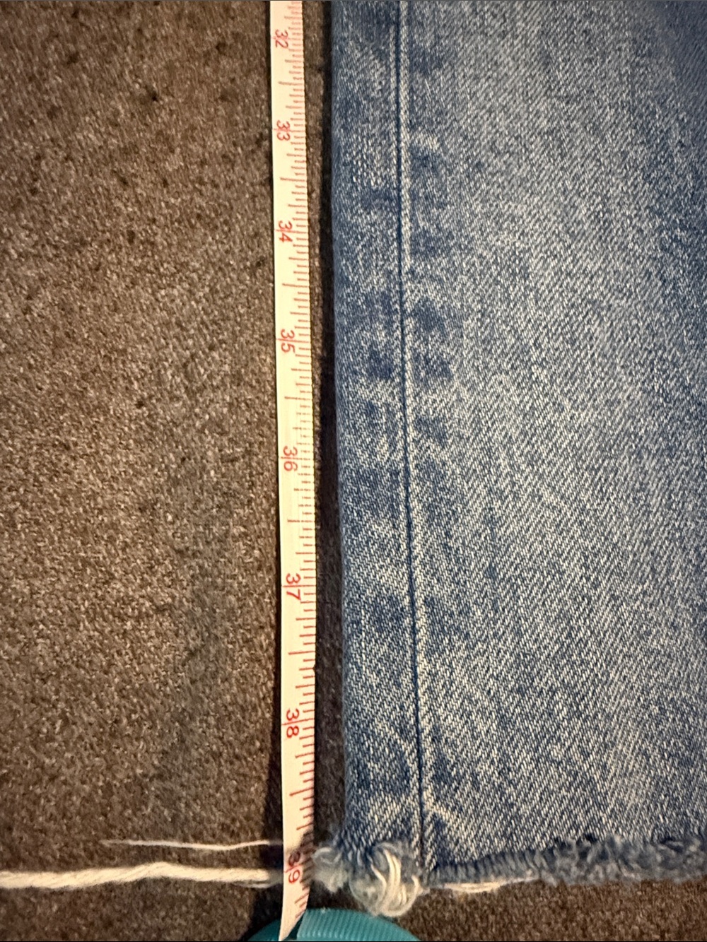 Madewell the dean easy straight Jean in monessen wash, 32, good condition - Picture 7 of 12